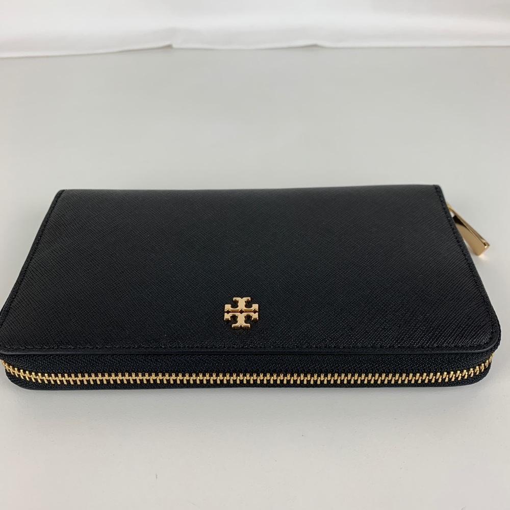 Tory Burch Black Wallet with Gold Details - Picture 3 of 7